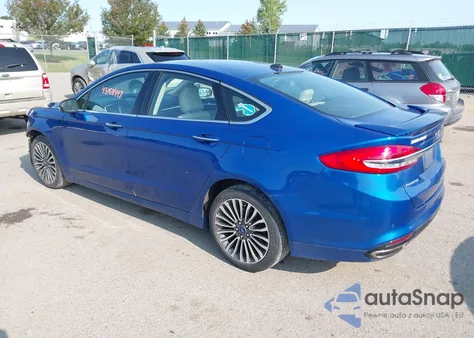 2018 Ford Fusion Titanium z USA, uszkodzony, nr VIN 3FA6P0D95JR247455